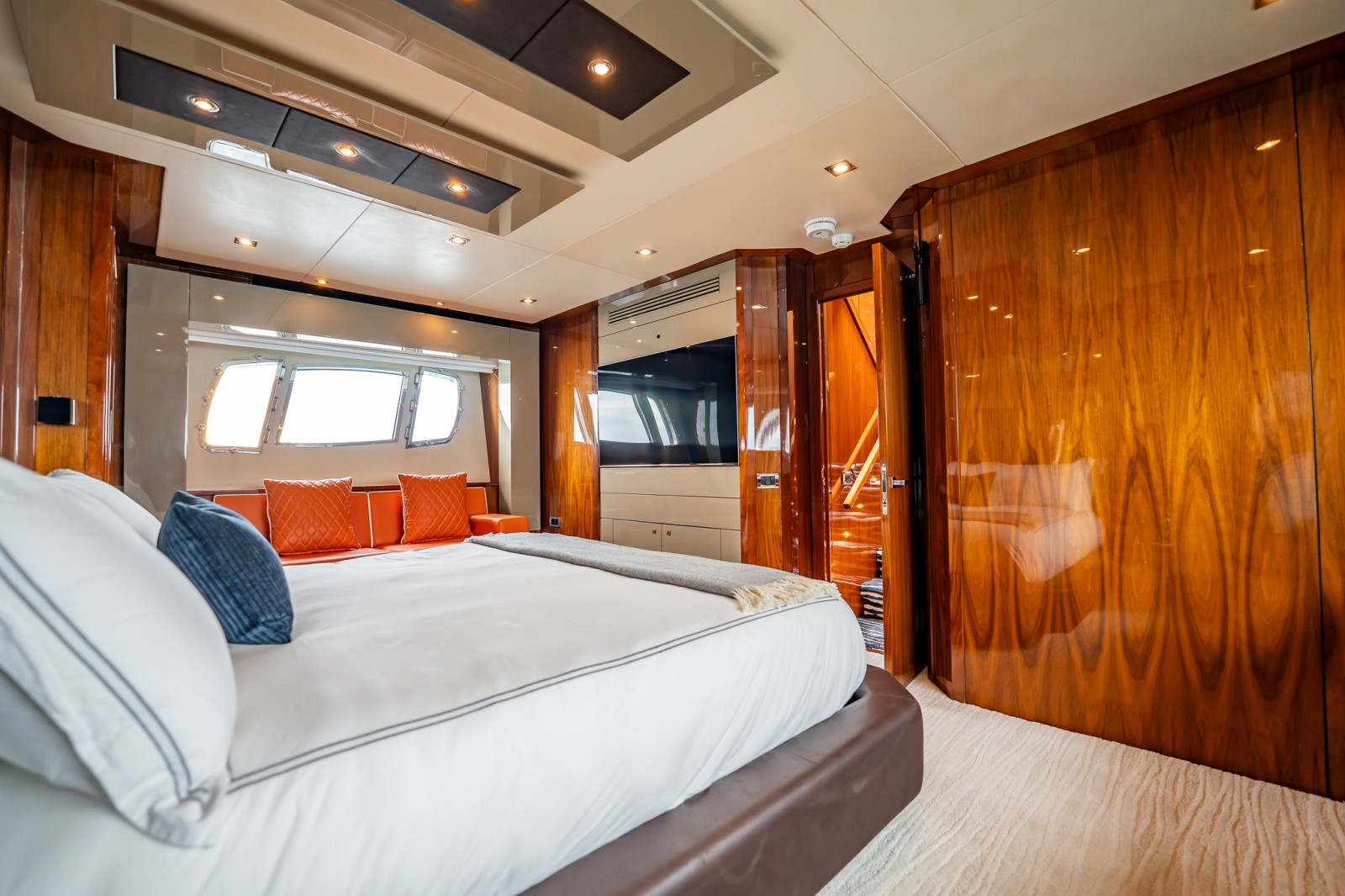 2009 Sunseeker Predator 84
