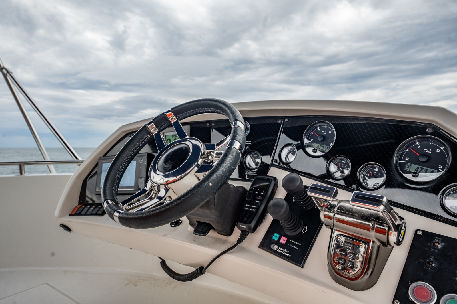 2009 Sunseeker Predator 84