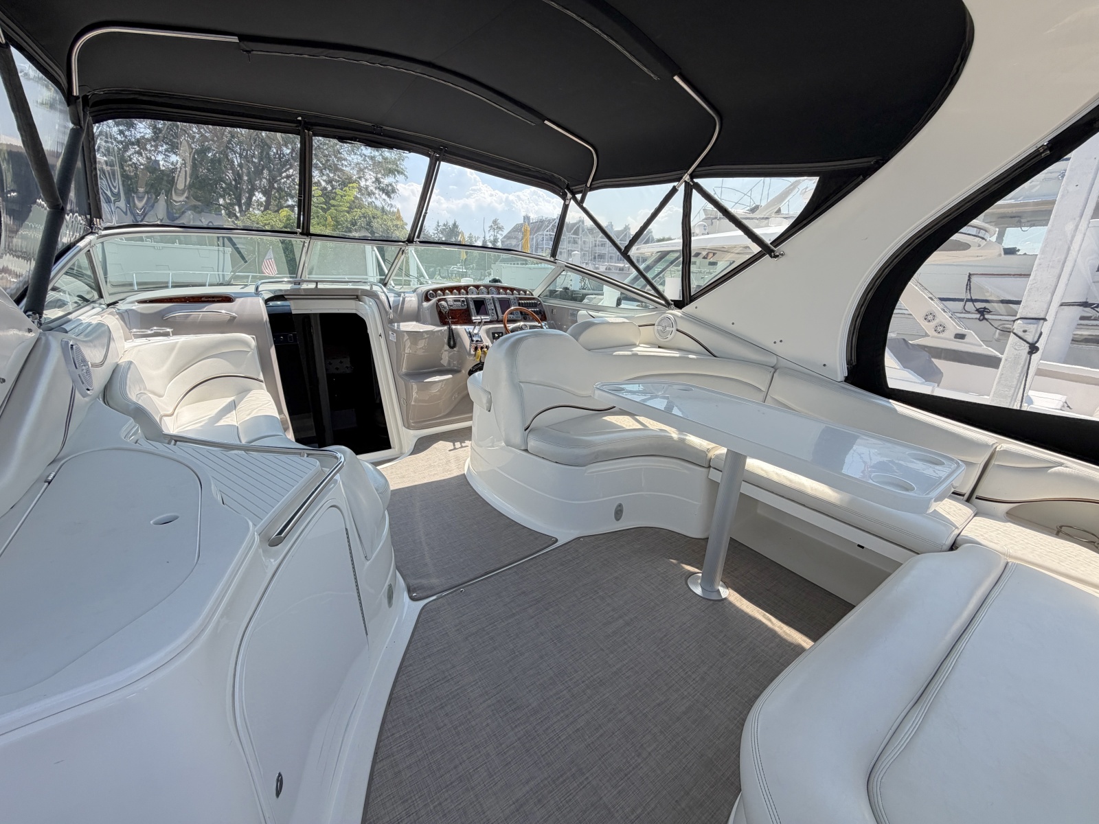 2002 Wellcraft 3700 Martinique