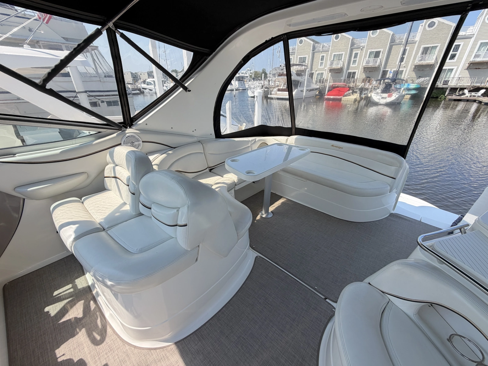 2002 Wellcraft 3700 Martinique