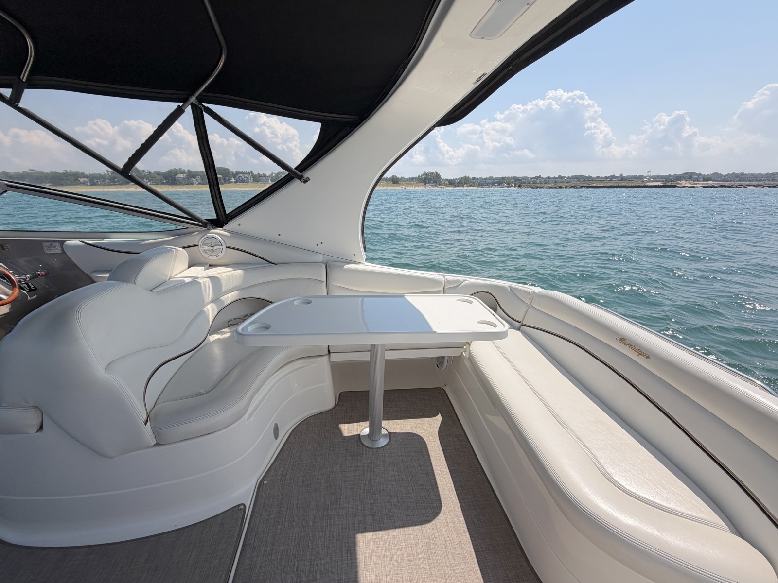 2002 Wellcraft 3700 Martinique