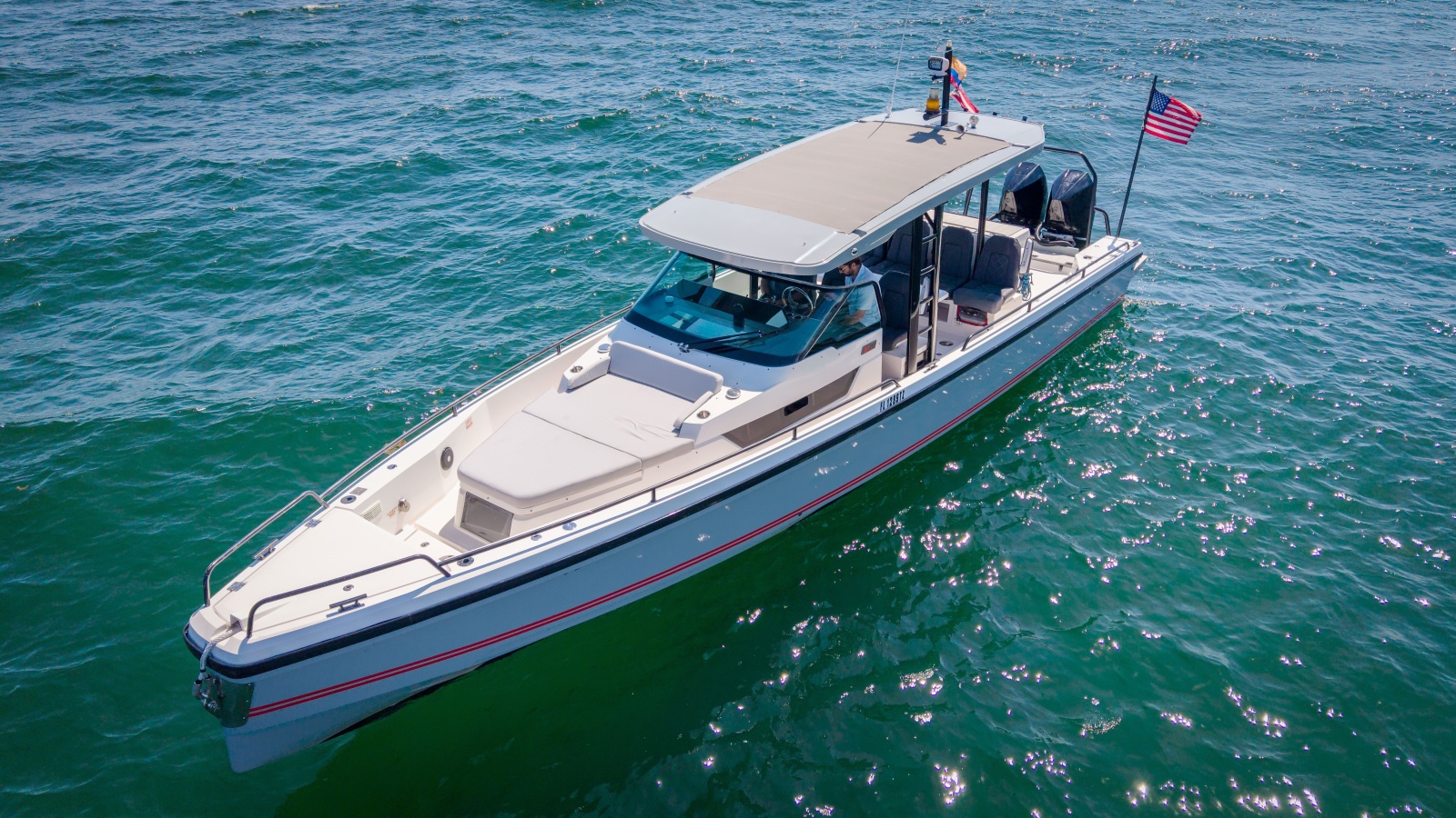 2020 Axopar Sun-Top