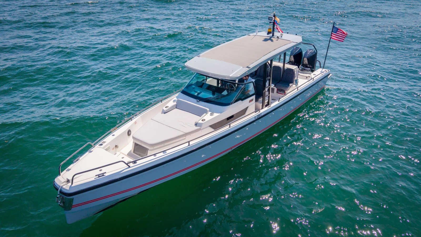 2020 Axopar Sun-Top