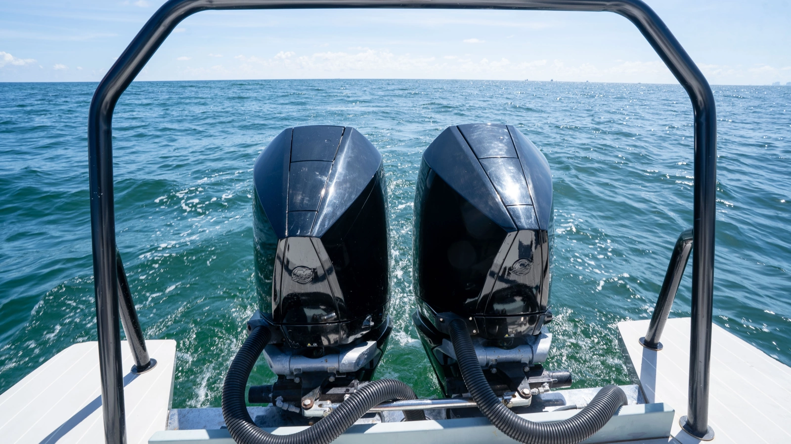 2020 Axopar Sun-Top