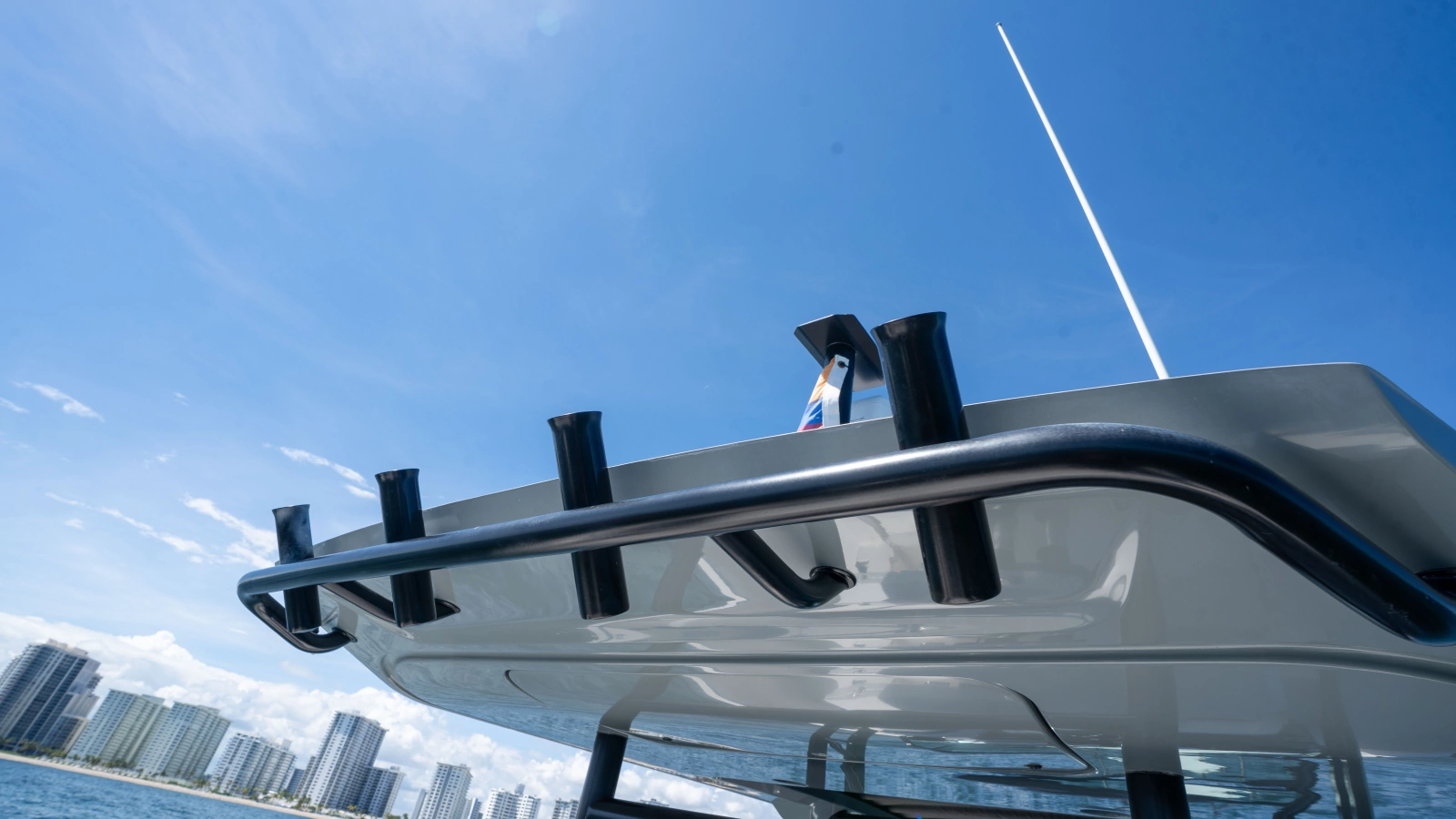 2020 Axopar Sun-Top