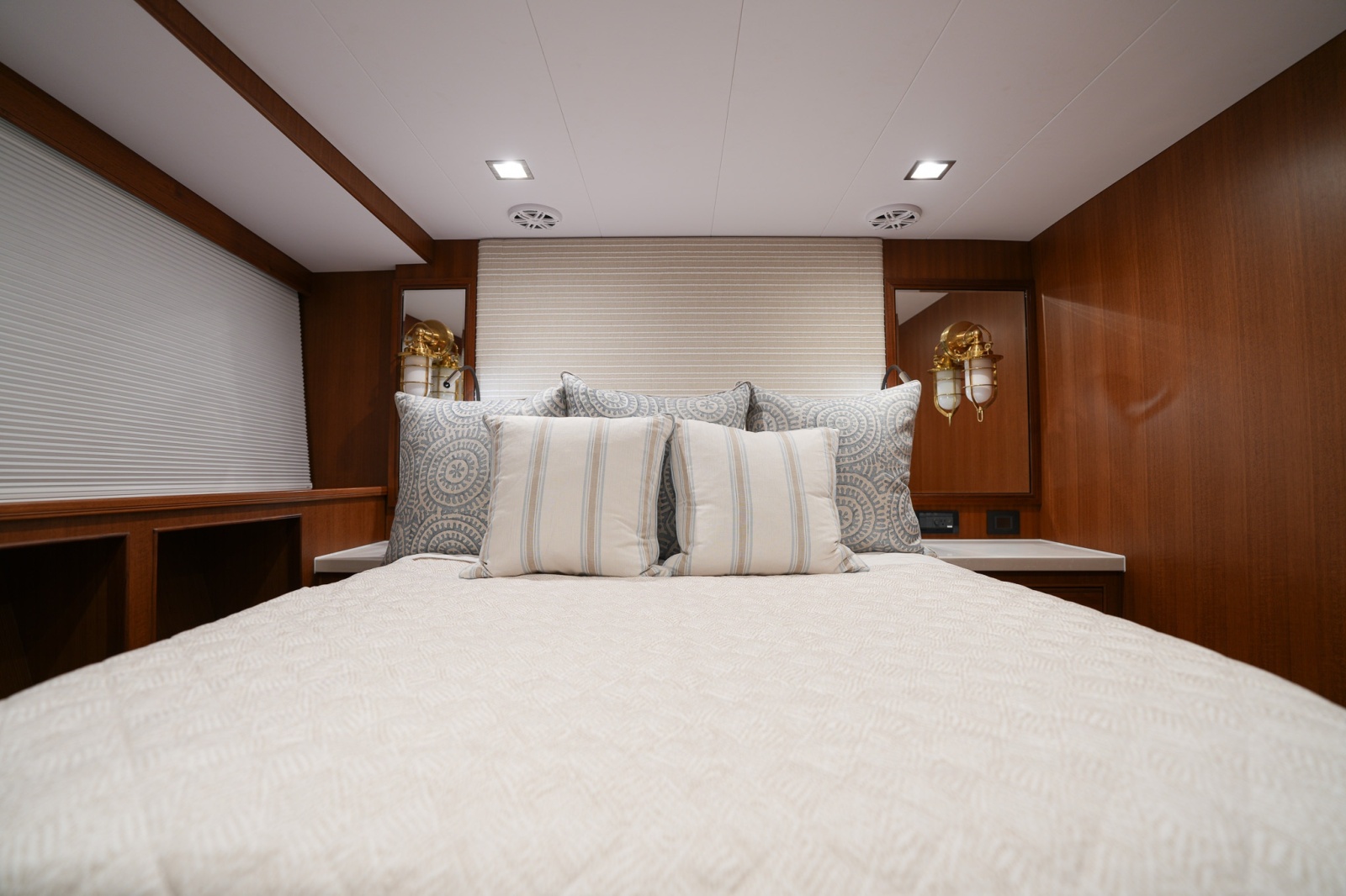 2025 Marlow Explorer 70E MkII-CB — TENACITY