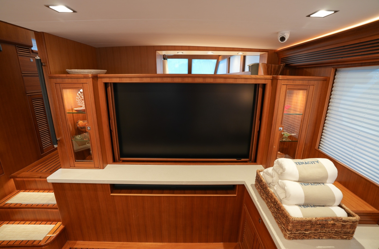2025 Marlow Explorer 70E MkII-CB — TENACITY