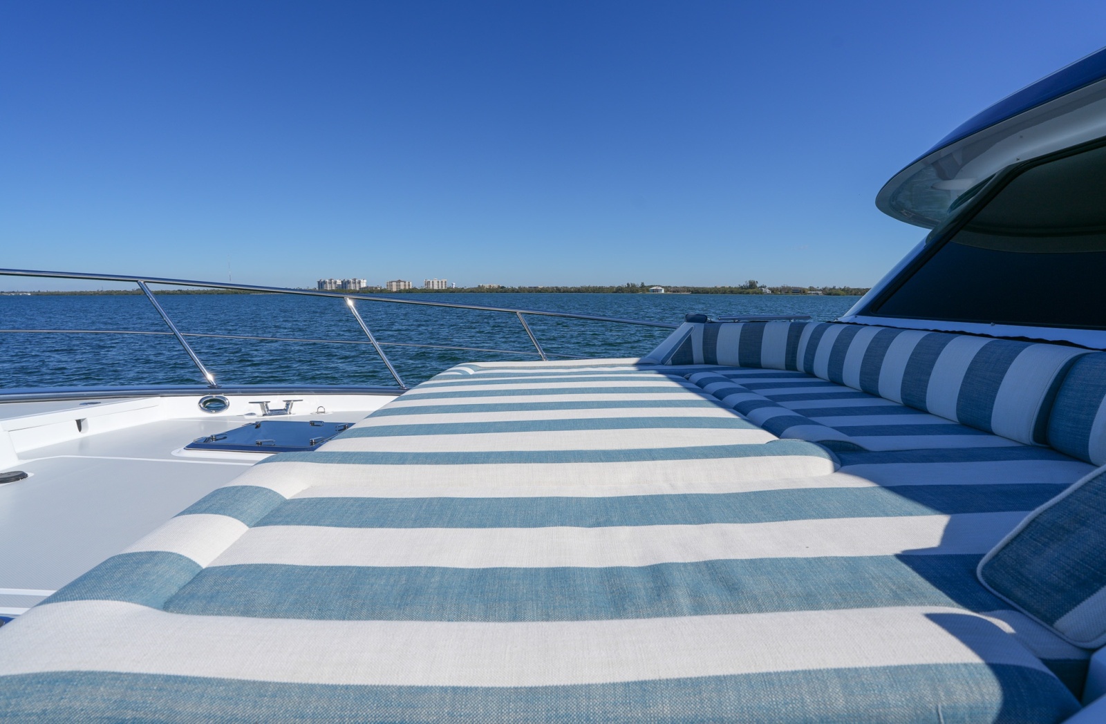 2025 Marlow Explorer 70E MkII-CB — TENACITY