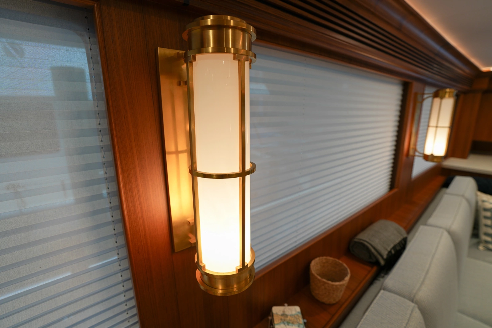 2025 Marlow Explorer 70E MkII-CB