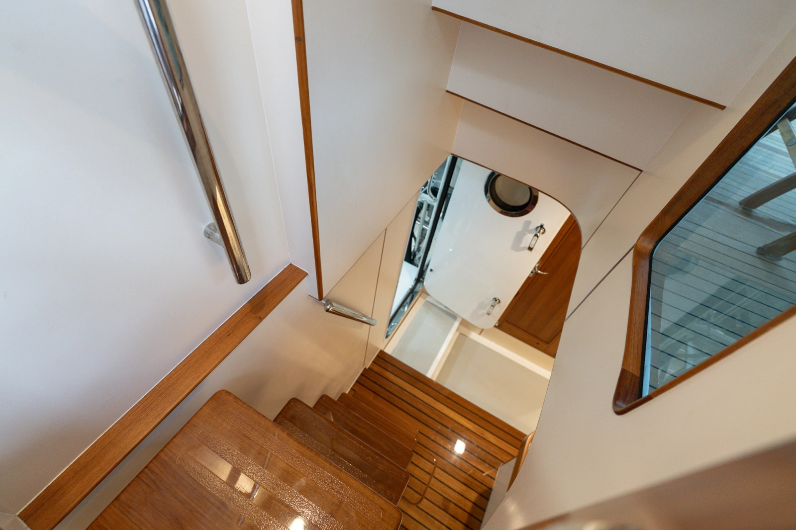 2025 Marlow Explorer 70E MkII-CB