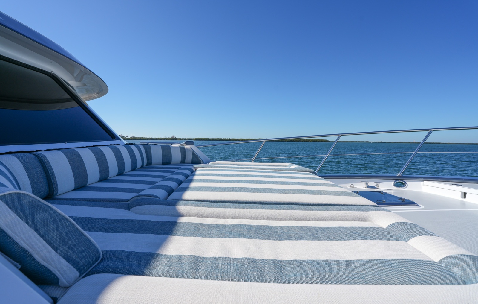 2025 Marlow Explorer 70E MkII-CB — TENACITY