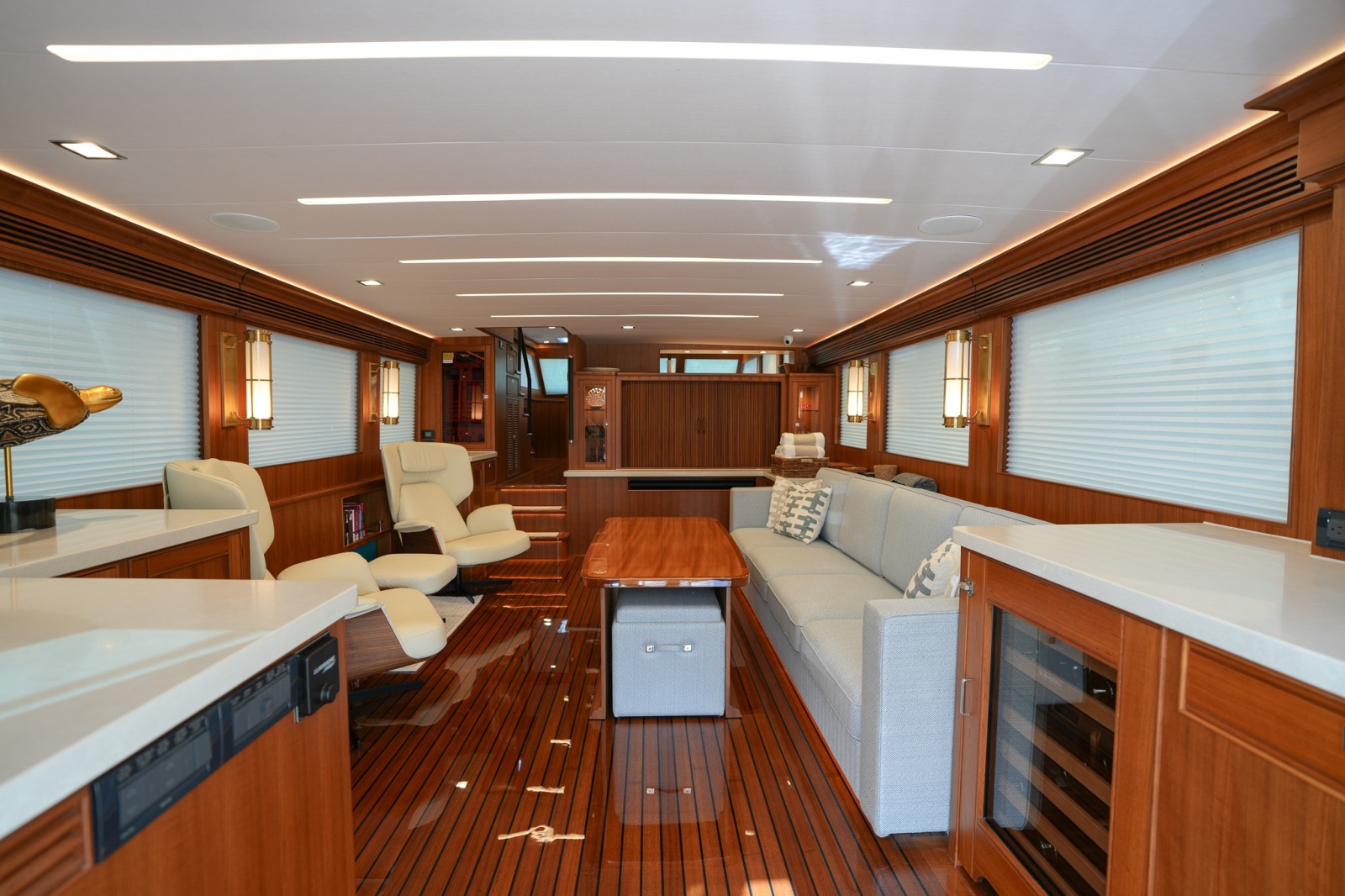 2025 Marlow Explorer 70E MkII-CB — TENACITY