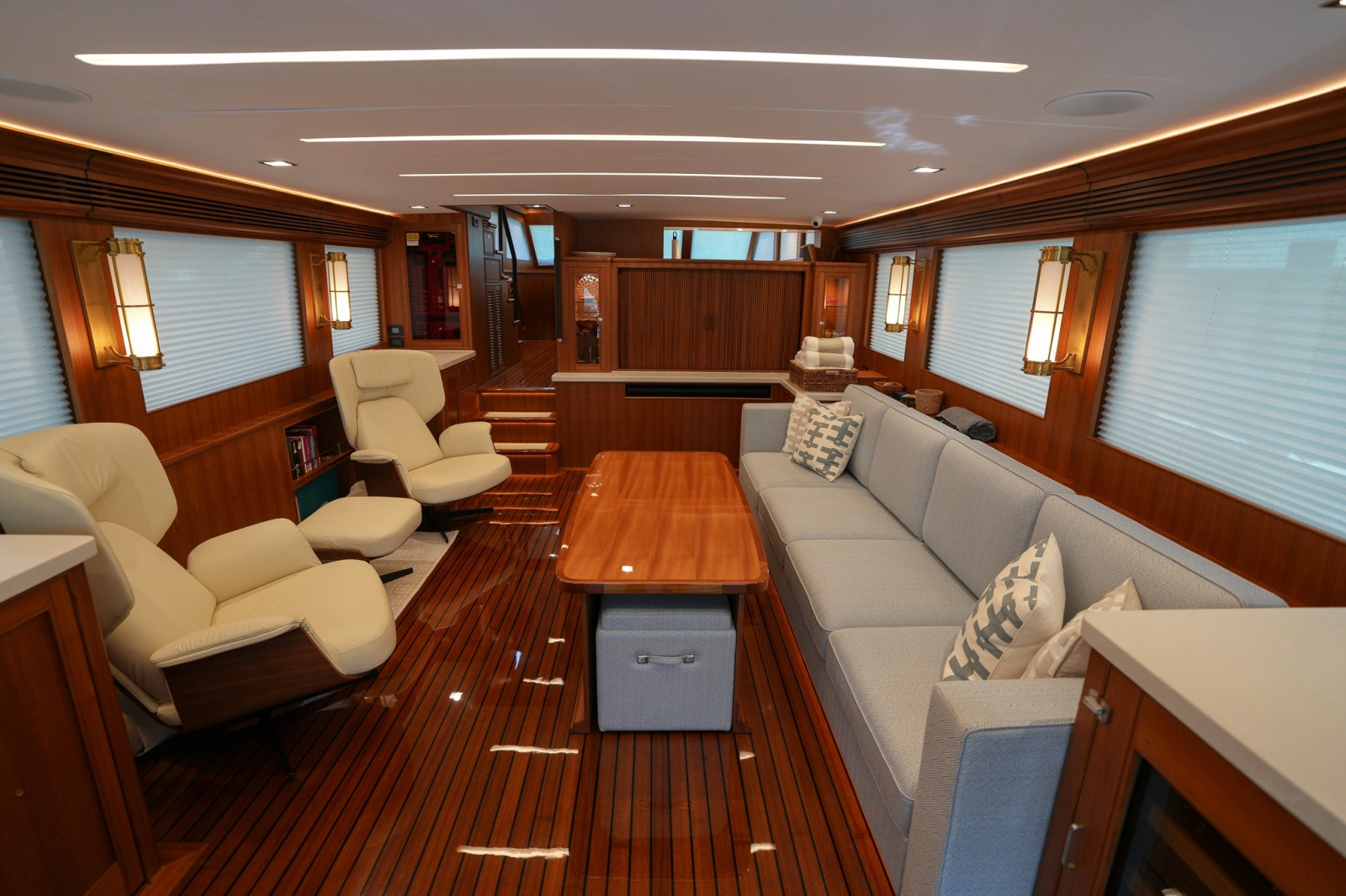 2025 Marlow Explorer 70E MkII-CB