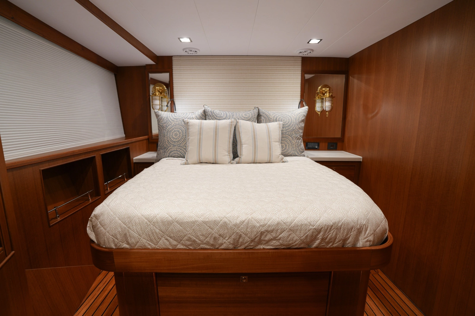 2025 Marlow Explorer 70E MkII-CB