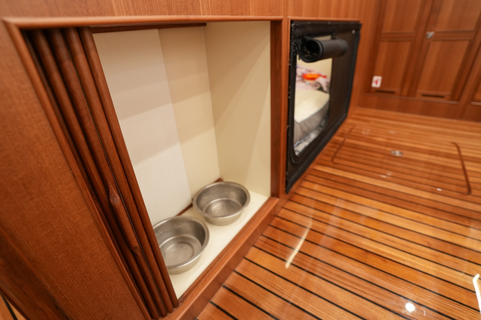 2025 Marlow Explorer 70E MkII-CB — TENACITY