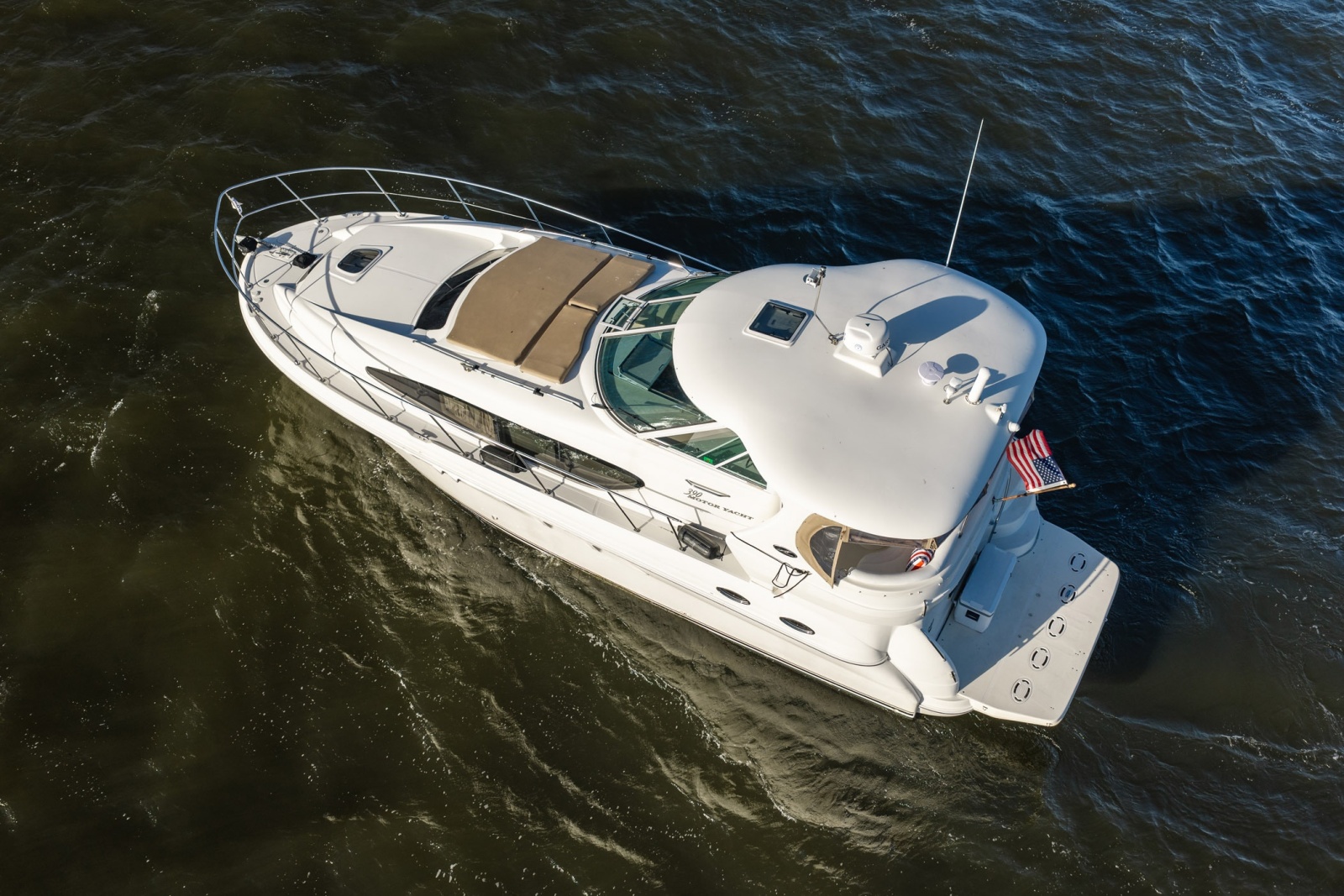 2004 Sea Ray 390 Motor Yacht
