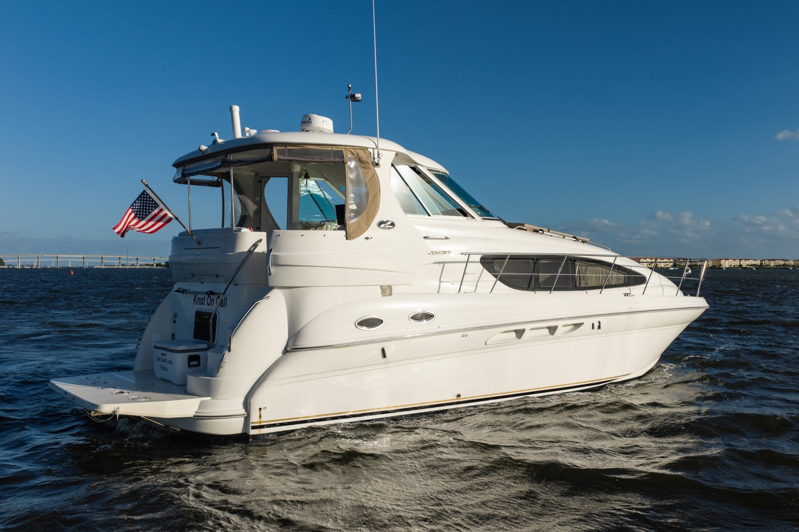 2004 Sea Ray 390 Motor Yacht