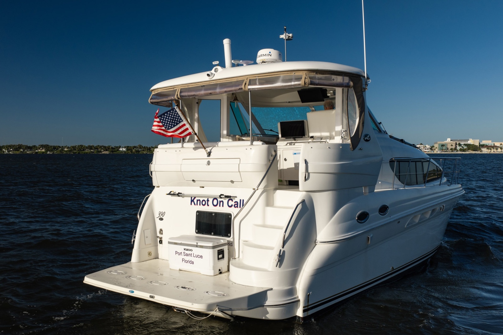 2004 Sea Ray 390 Motor Yacht