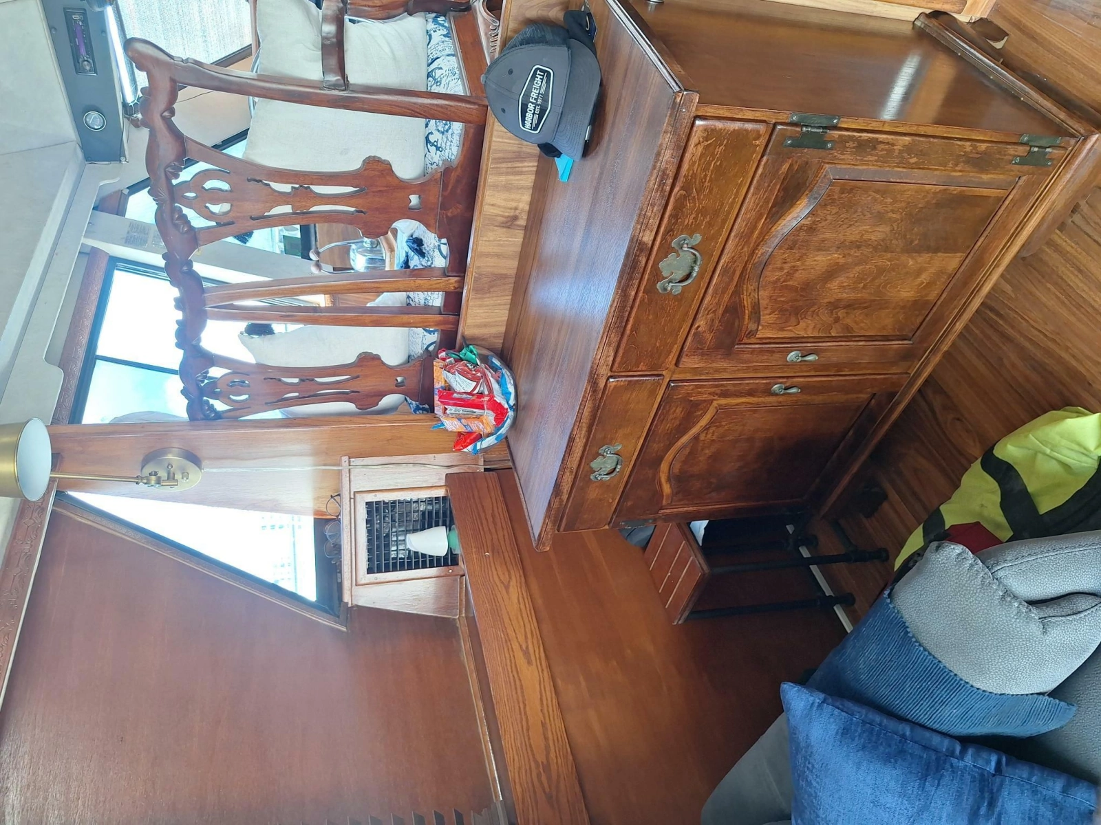 1988 Birchwood 44TS Motor Yacht
