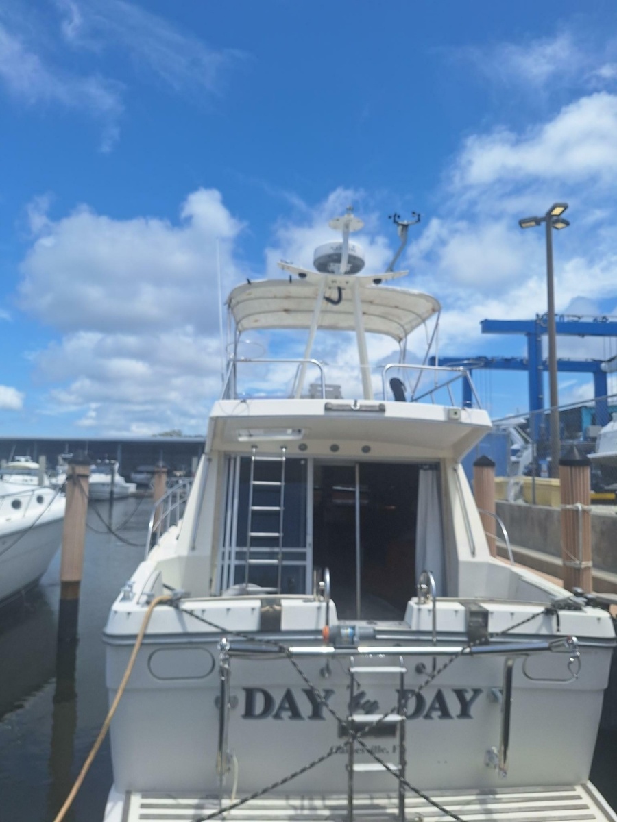 1988 Birchwood 44TS Motor Yacht