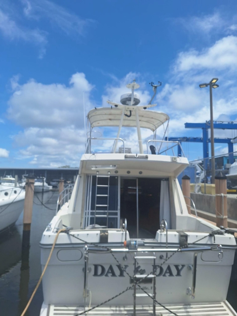 1988 Birchwood 44TS Motor Yacht