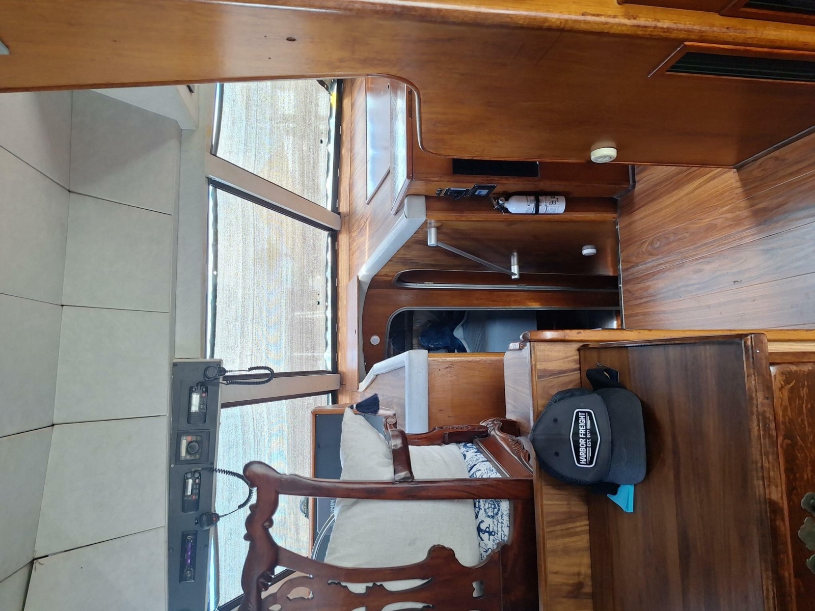 1988 Birchwood 44TS Motor Yacht