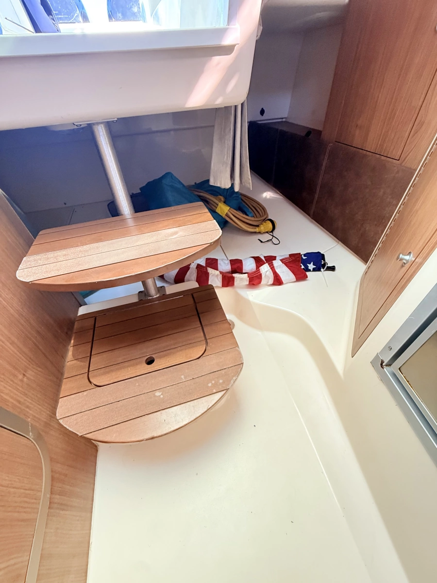 2012 Boston Whaler 