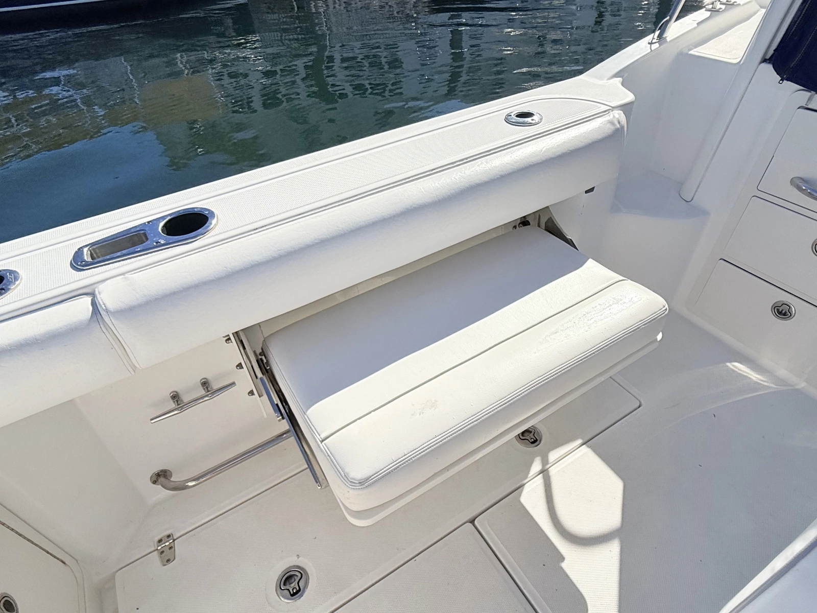 2012 Boston Whaler 