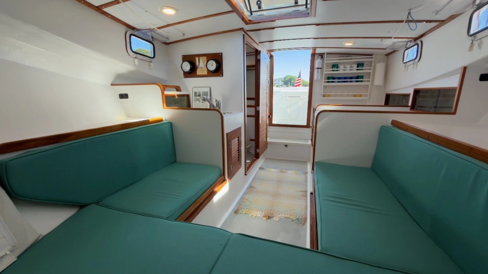 1985 Holland 32