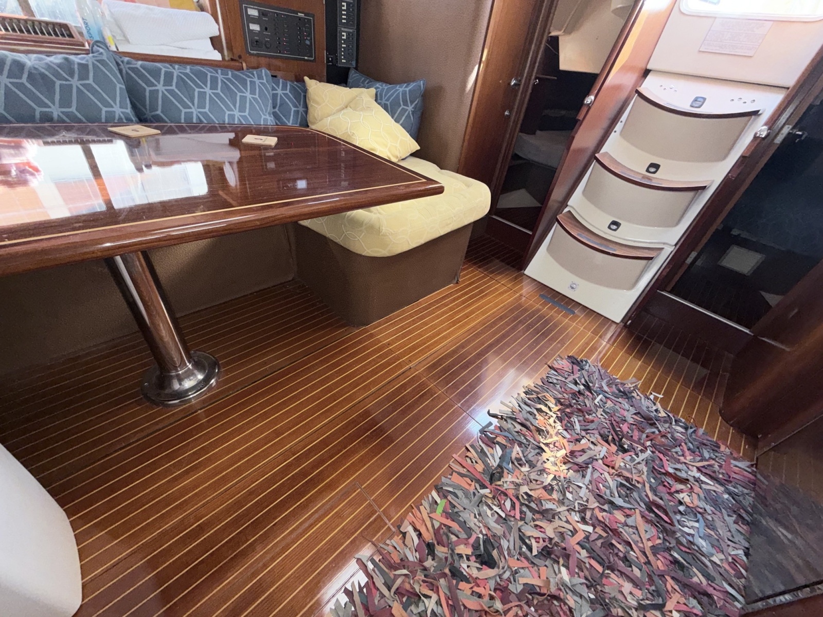 1997 Beneteau Oceanis 461 — OZARKANA