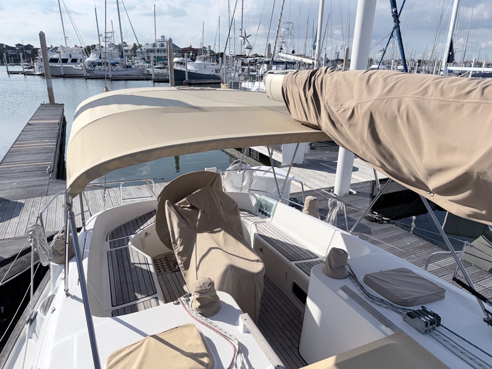 1997 Beneteau Oceanis 461 — OZARKANA