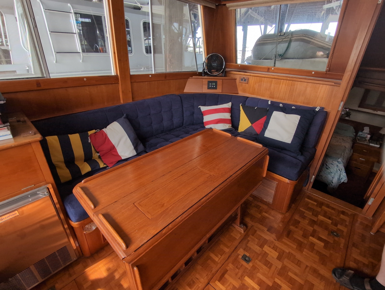 1990 Grand Banks 36 Classic