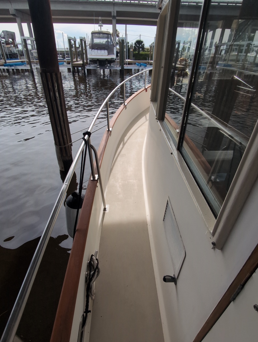 1990 Grand Banks 36 Classic