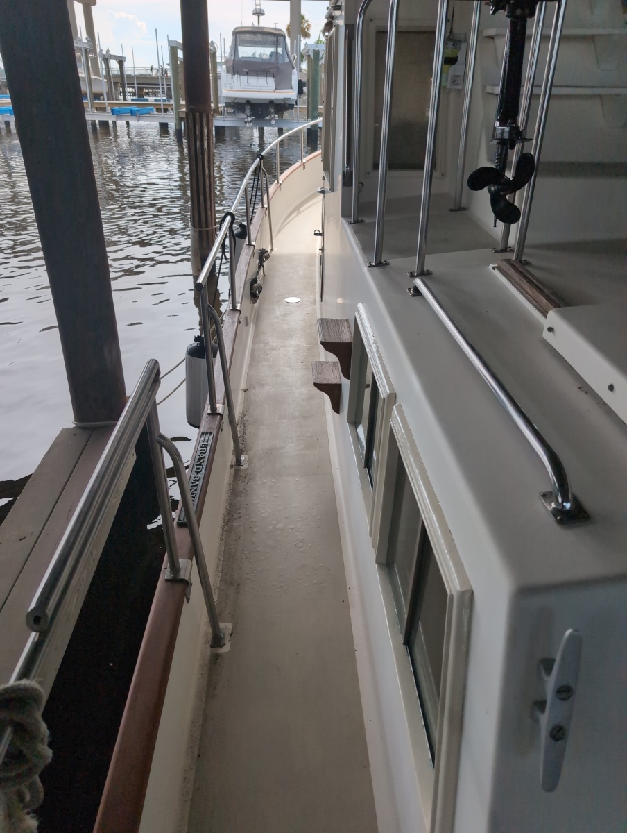 1990 Grand Banks 36 Classic