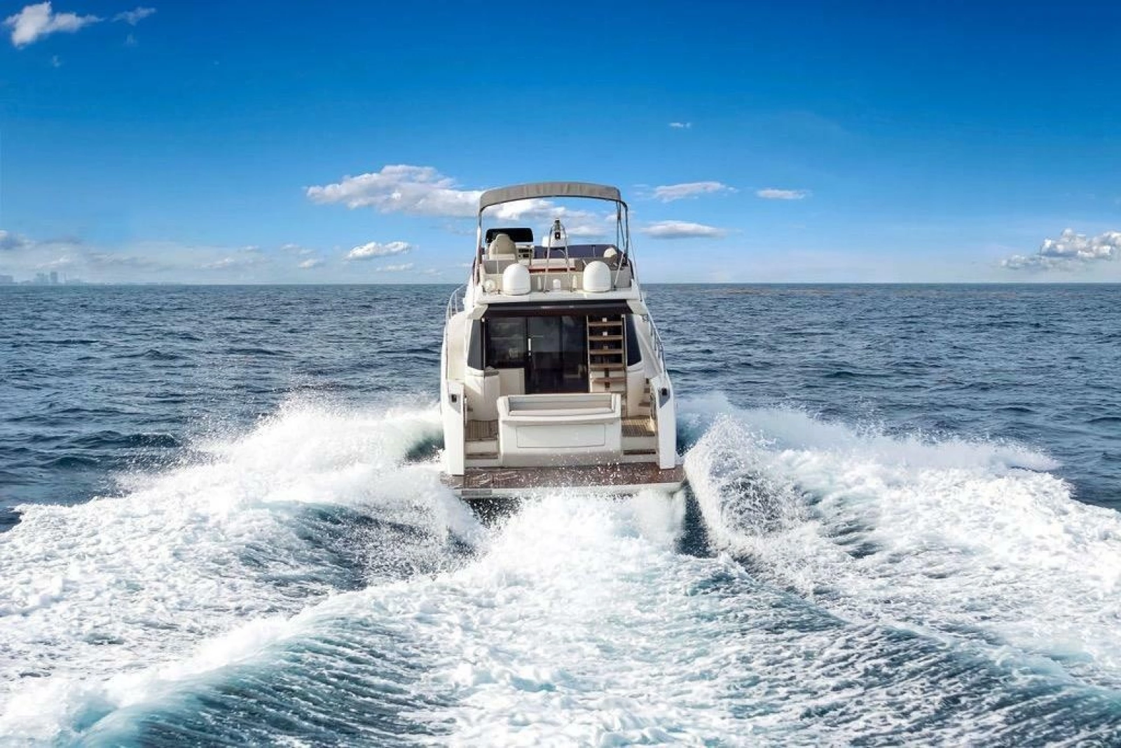 2021 Ferretti Yachts 500