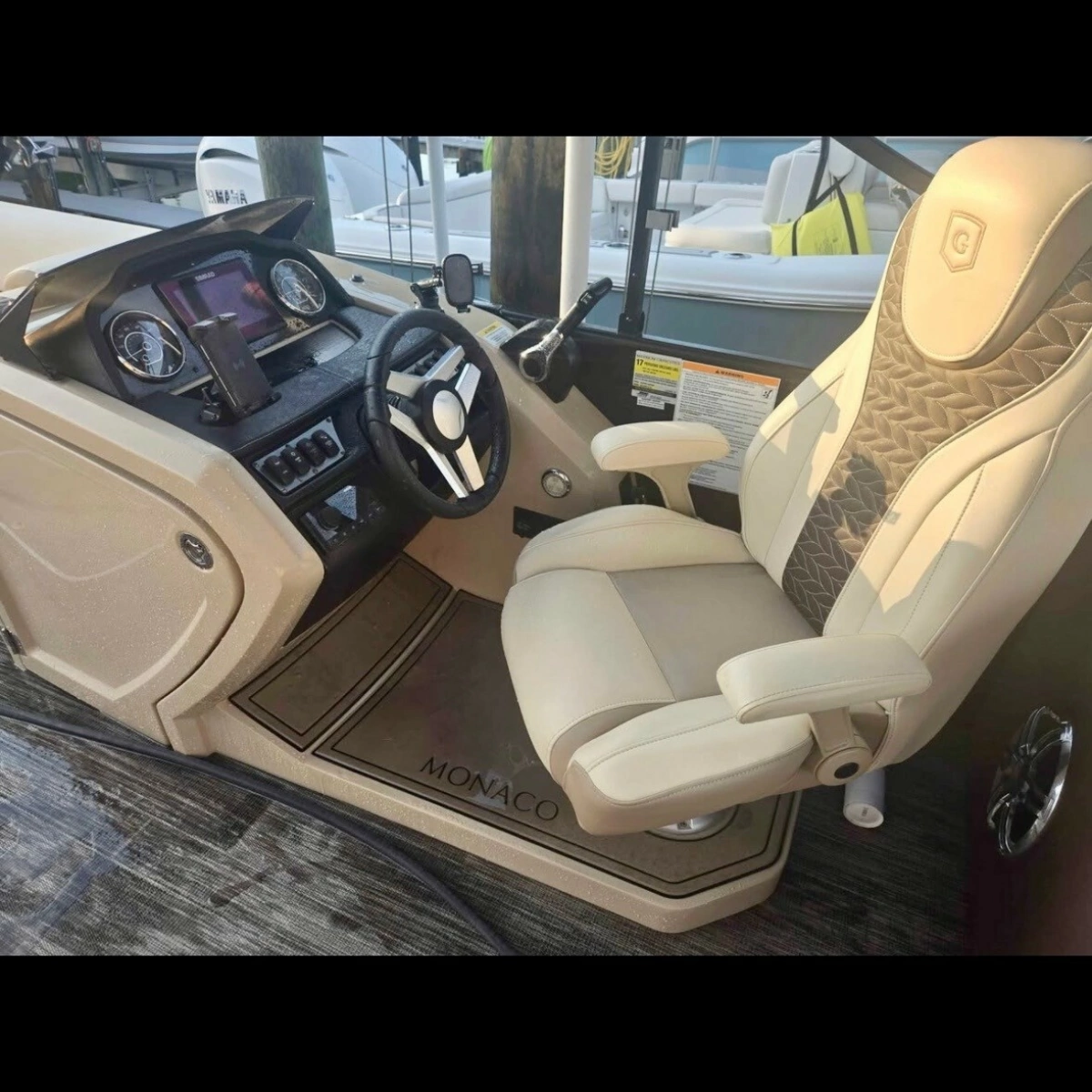 2022 Godfrey Monaco 255 SB