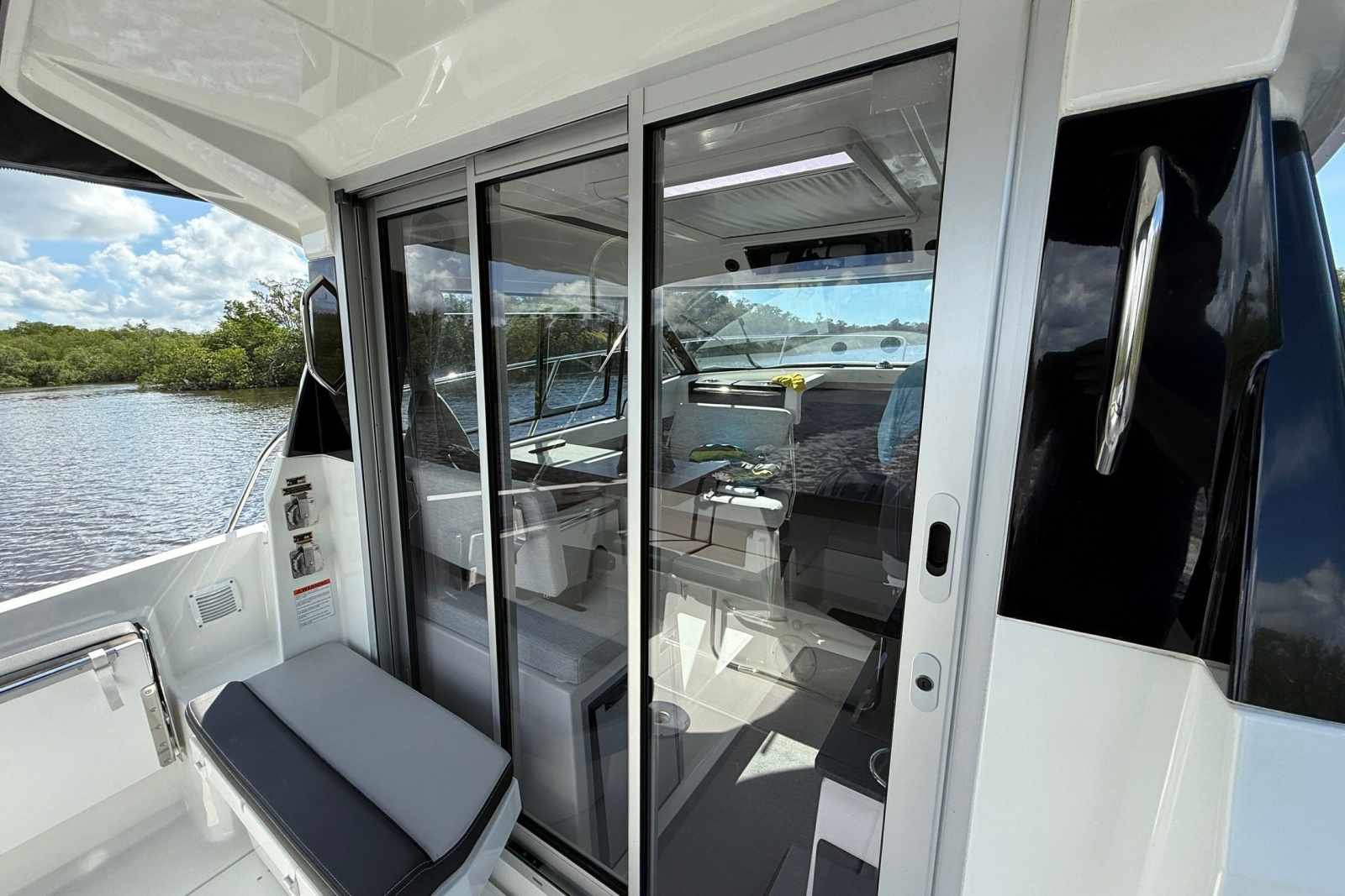 2022 Jeanneau NC 795