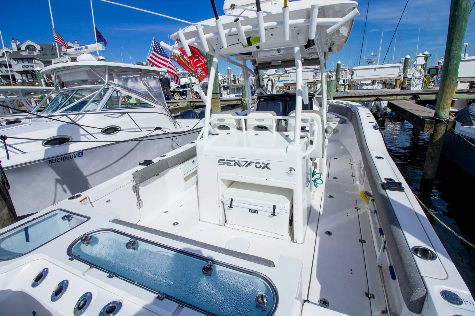2019 Sea Fox 328 Commander