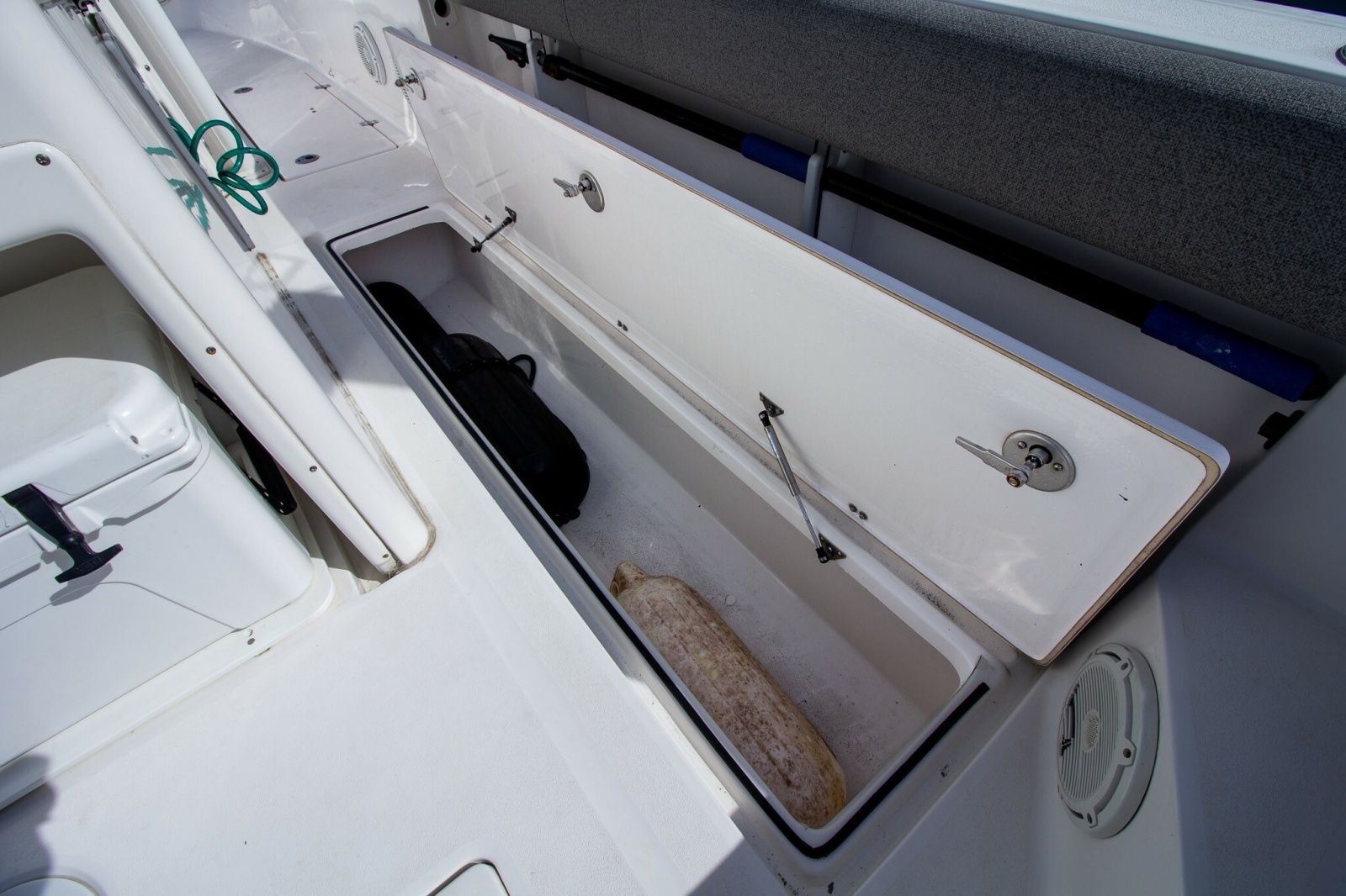 2019 Sea Fox 328 Commander — Cedar Wind