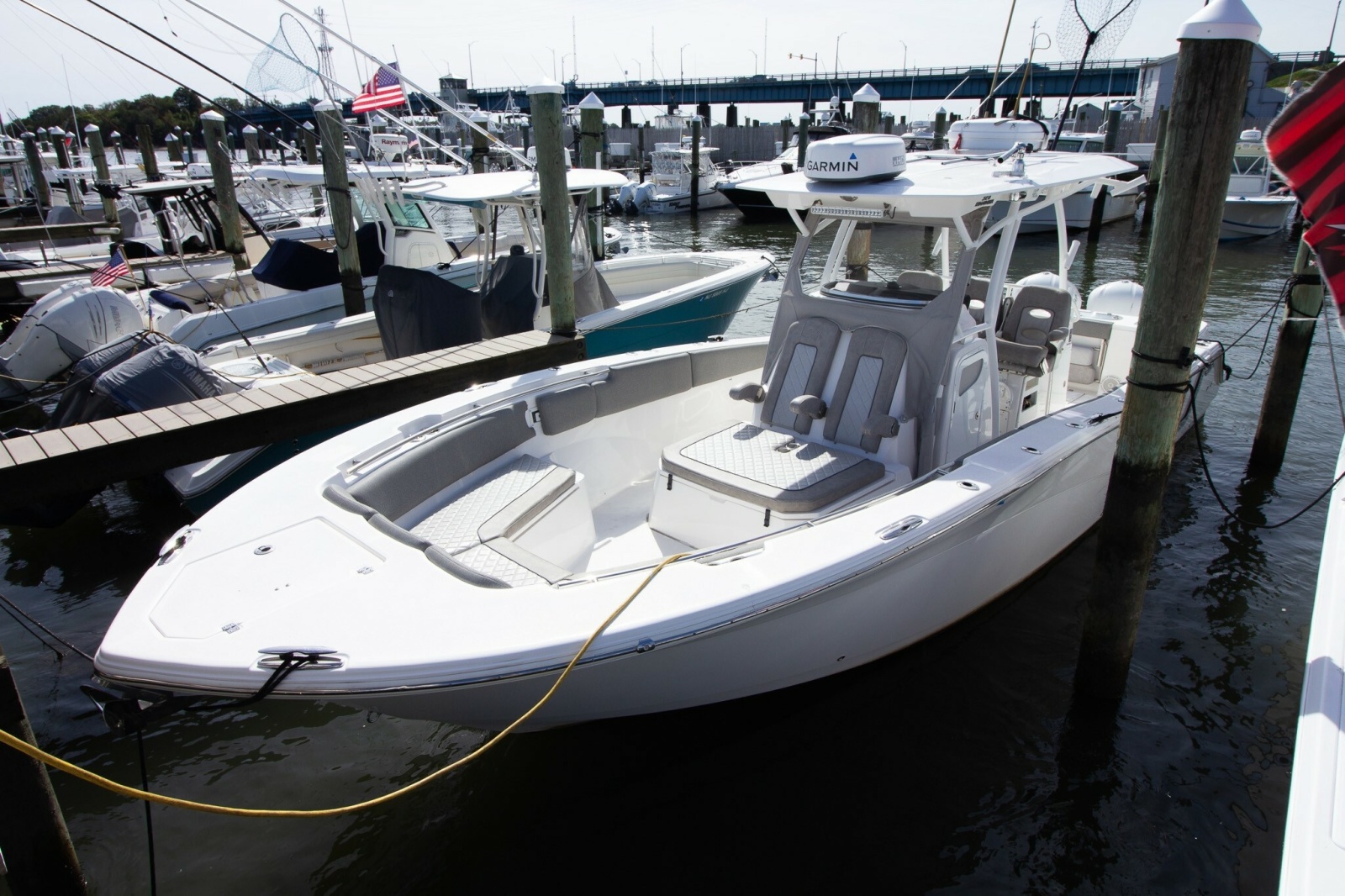 2019 Sea Fox 328 Commander — Cedar Wind