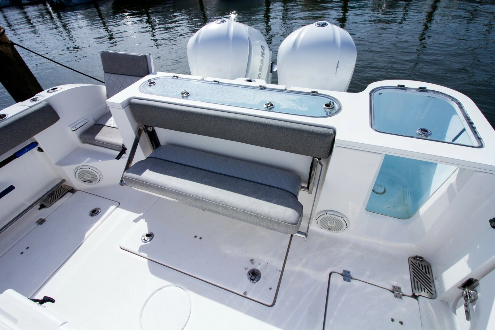 2019 Sea Fox 328 Commander