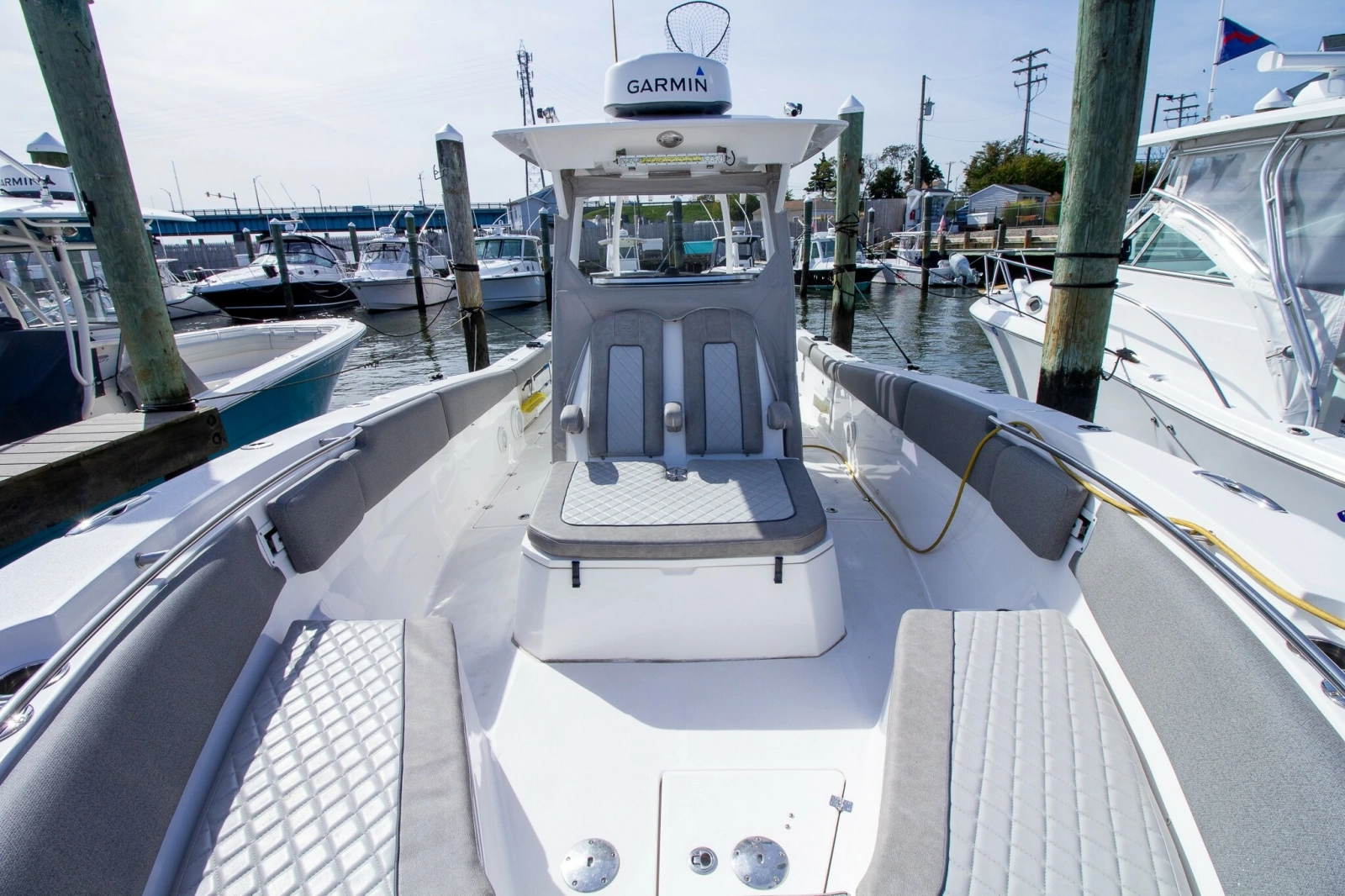 2019 Sea Fox 328 Commander
