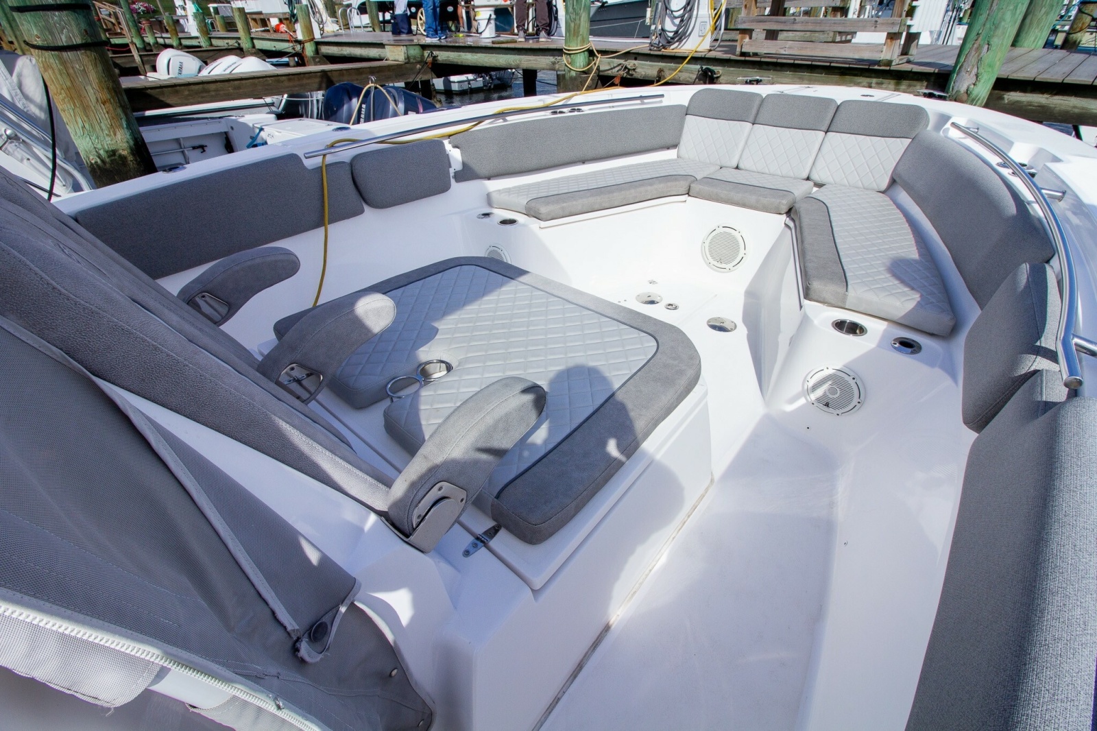 2019 Sea Fox 328 Commander — Cedar Wind