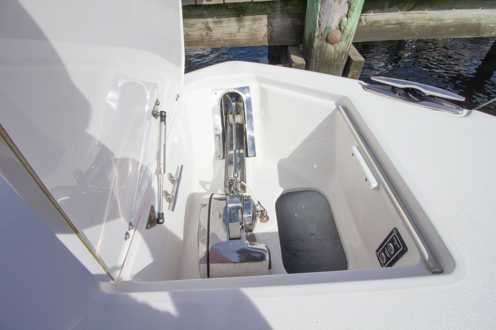 2019 Sea Fox 328 Commander — Cedar Wind