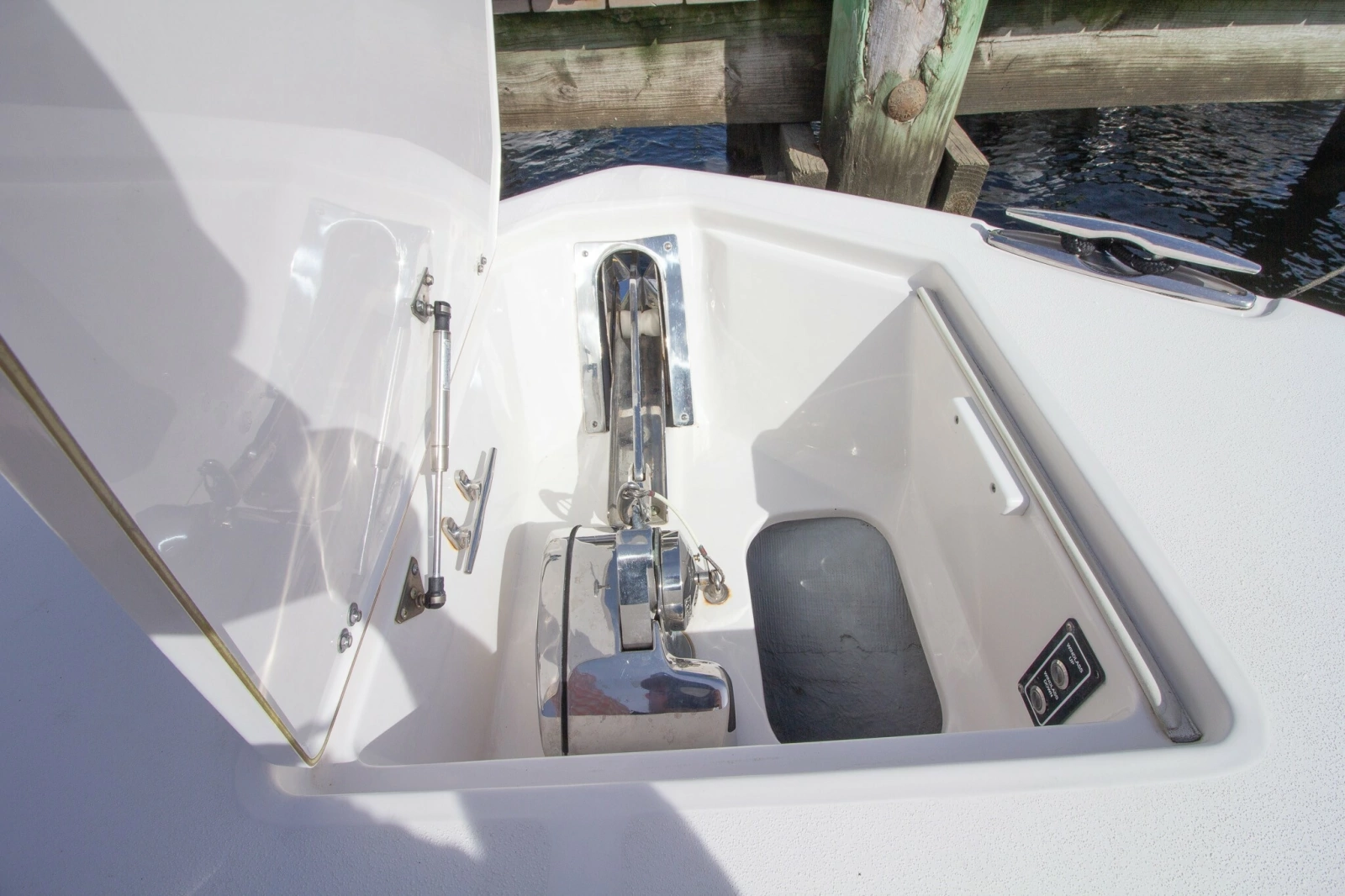 2019 Sea Fox 328 Commander