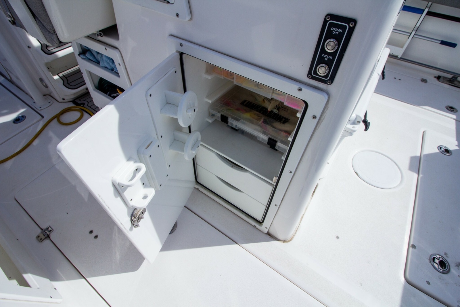 2019 Sea Fox 328 Commander — Cedar Wind