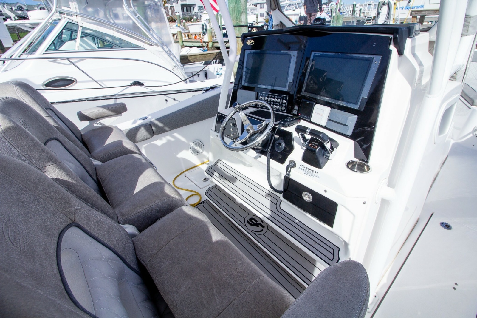 2019 Sea Fox 328 Commander — Cedar Wind