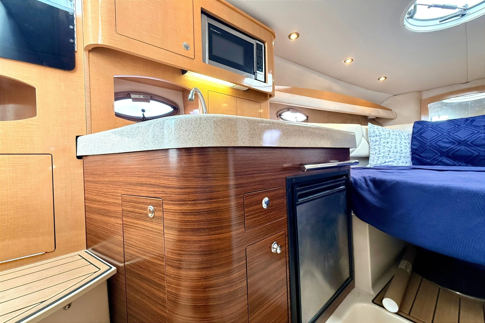 2009 Four Winns 278 Vista