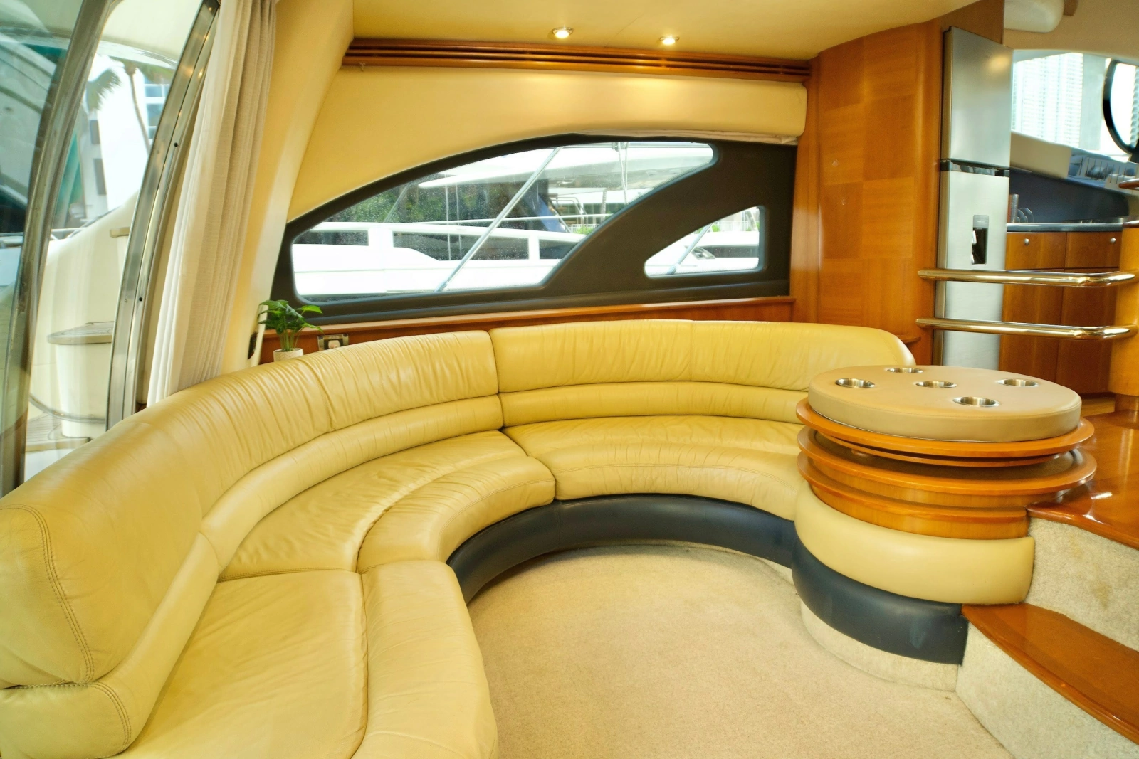 2007 Azimut 55E
