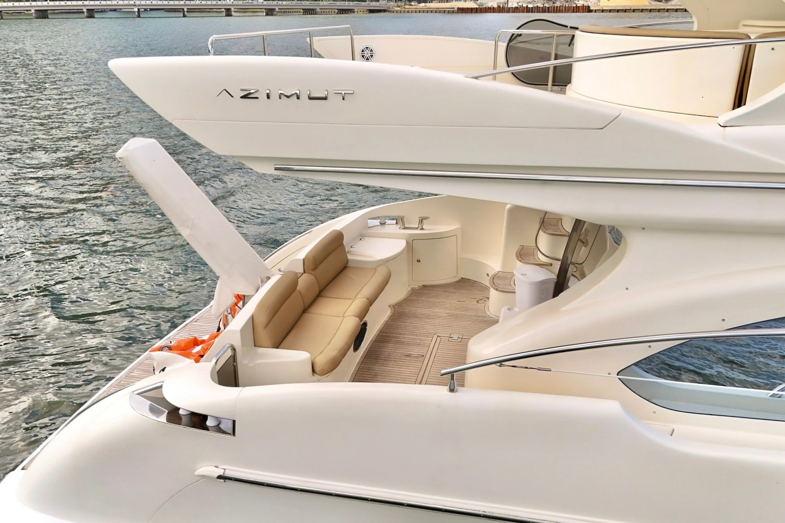 2007 Azimut 55E